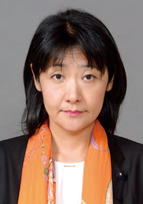 岡田　静佳